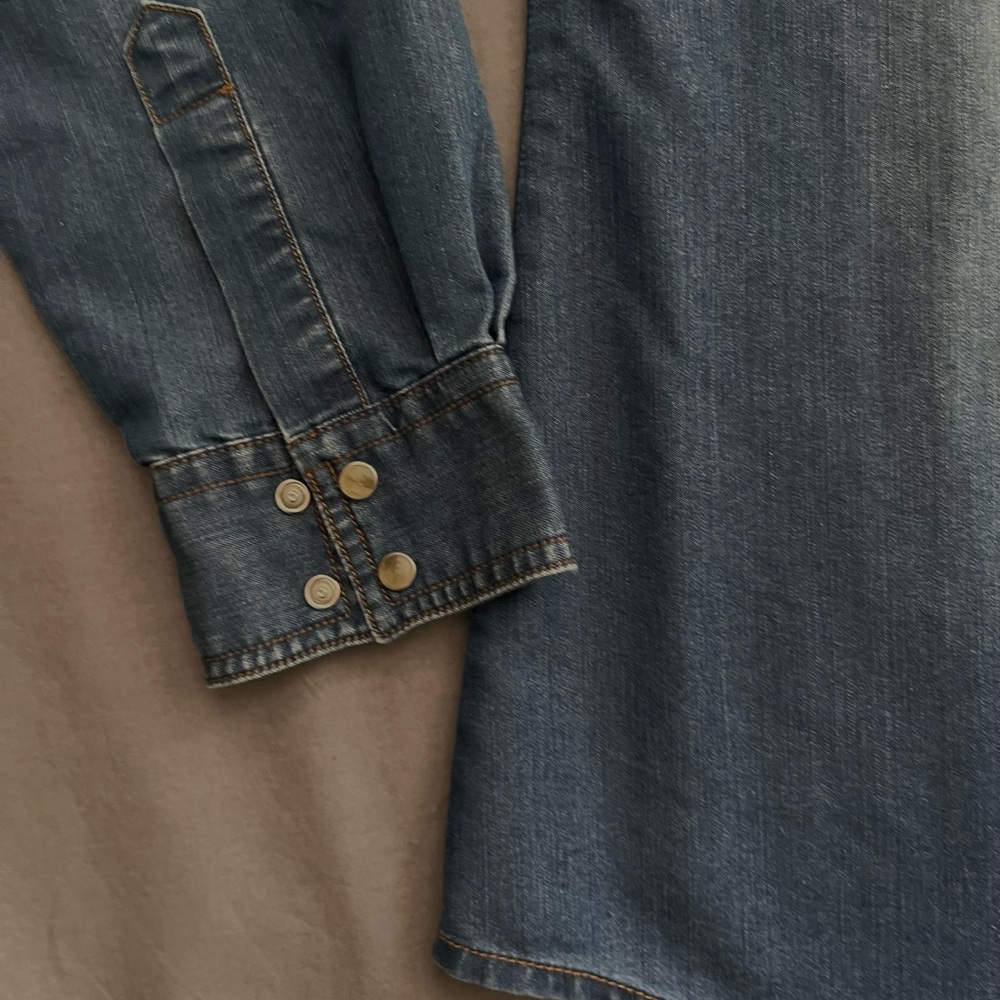 WRANGLER Blue Denim Long Sleeve Snap Western Shirt - Women’s Sz L - Picture 7 of 9